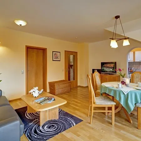 Haus-jaegerfleck-4-sterne-wohnung-almberg 아파트 슈피겔라우